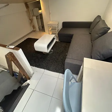 à - Port Et Centre * Sète